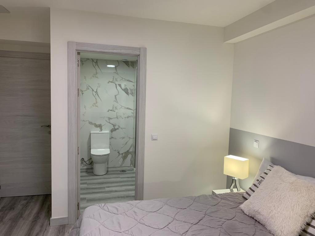 Mirrooms Oviedo Dış mekan fotoğraf