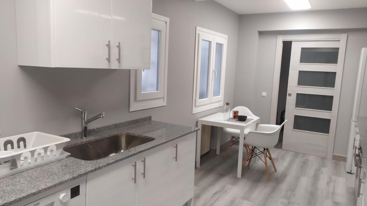 Mirrooms Oviedo Dış mekan fotoğraf