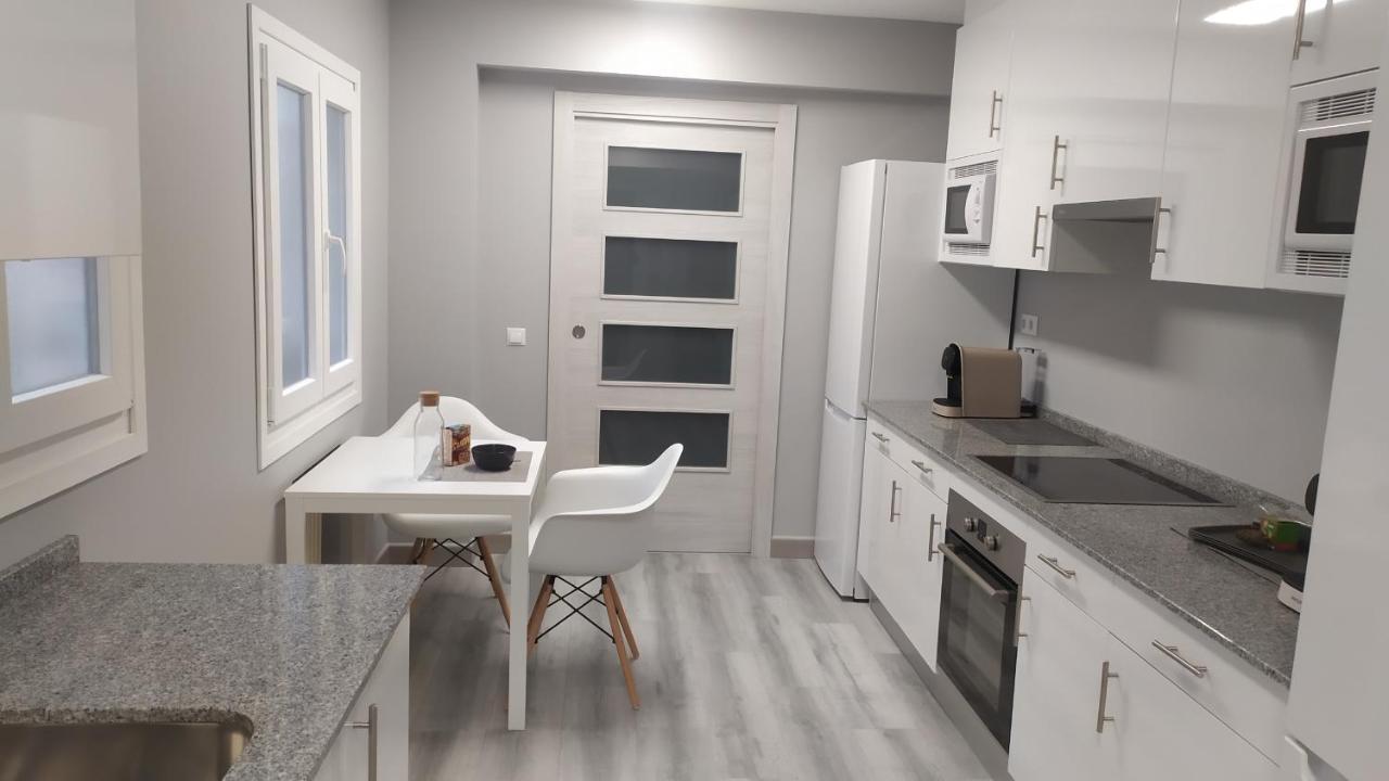 Mirrooms Oviedo Dış mekan fotoğraf