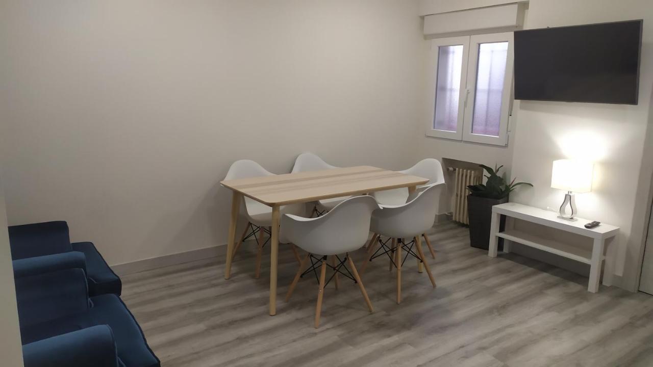 Mirrooms Oviedo Dış mekan fotoğraf