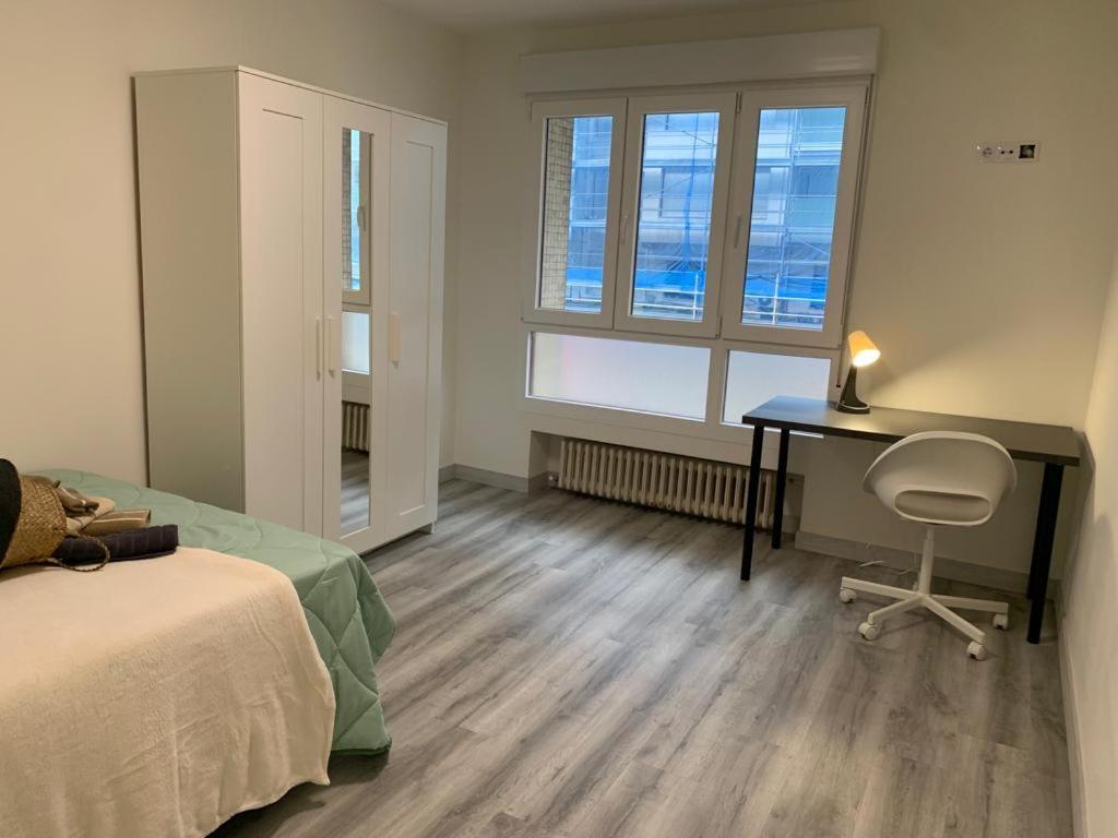 Mirrooms Oviedo Dış mekan fotoğraf